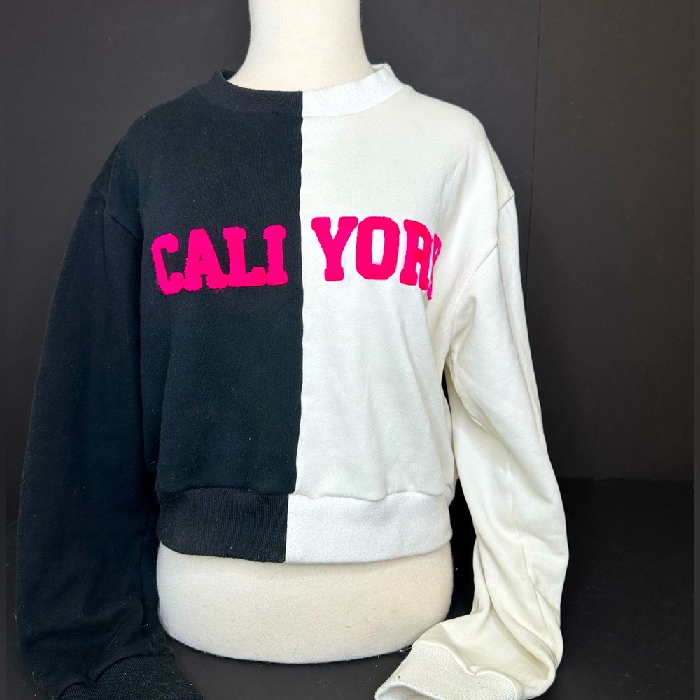 Cynthia Rowley cropped sweatshirt, size small